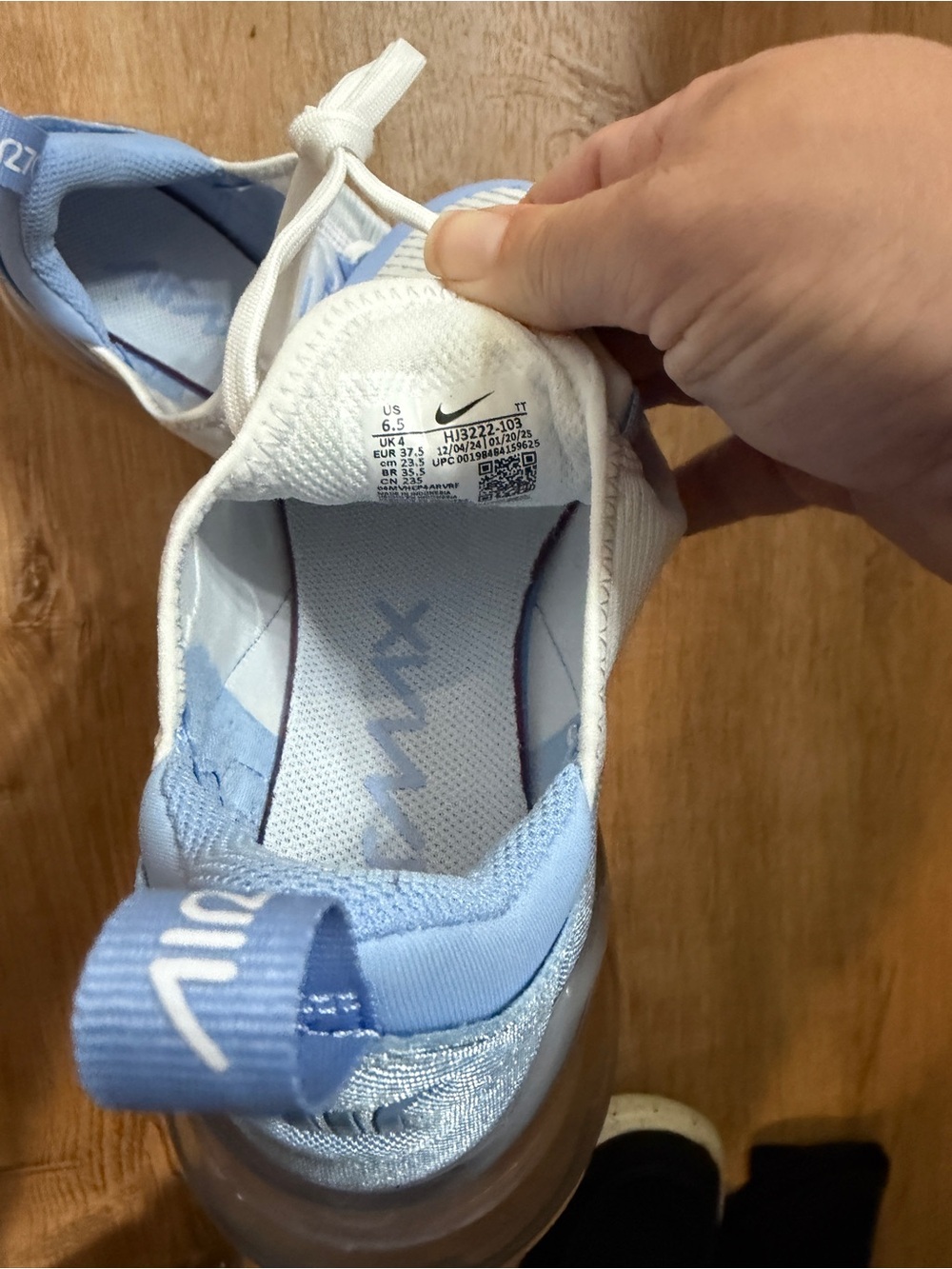 Nike Air270 Sneakers - White & Light Blue - Picture 3 of 5